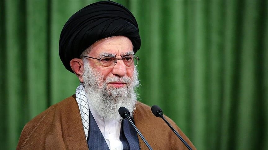 عەلی خامنەیی، ڕێبەری باڵای شۆڕشی ئیسلامیی ئێران