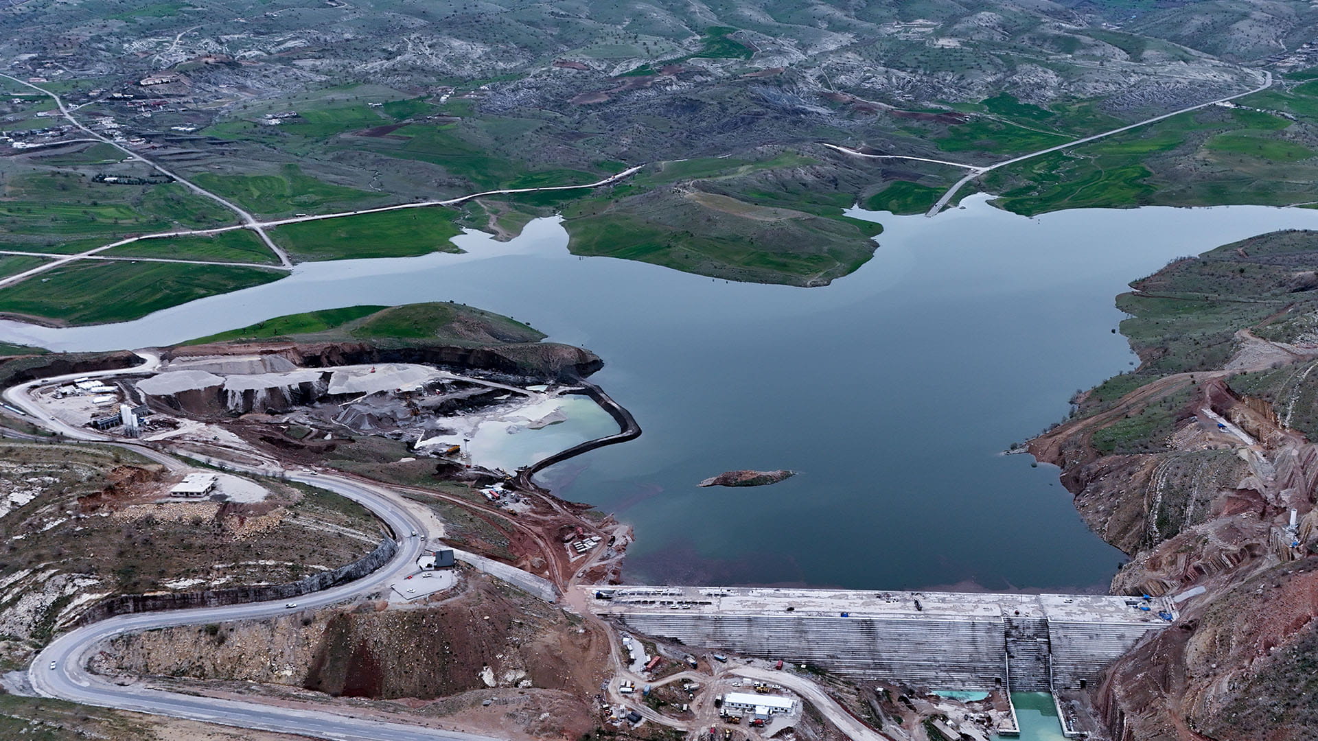 دروستکردنی چوار بەنداو لە هەرێمی کوردستان دەخرێتە نێو ستراتیژیەتی چارەسەری قەیرانی ئاو