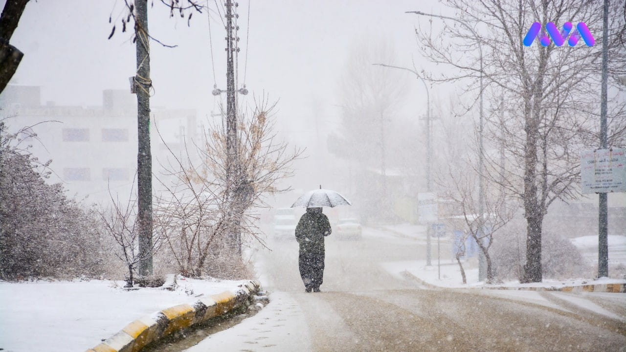 پێشبینی دەکرێت لە 48 کاتژمێری داهاتوو بەفربارین سەنتەری شارەکان بگرێتەوە