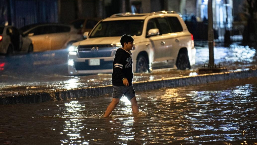 بەهۆی نالەباری کەشوهەواوە لە چەند پارێزگایەکی عێراق دەکرێتە پشوو