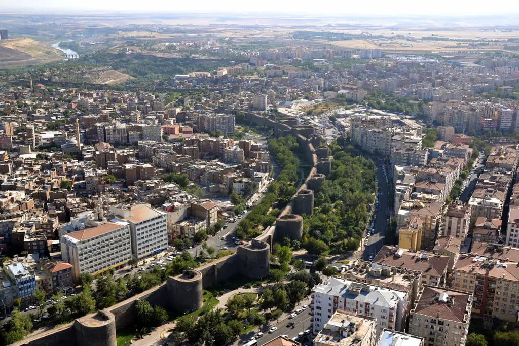 پرسی دانانی قەیومەکان لەجێی سەرۆک شارەوانییەکانی دەم پارتی سەرهەڵدەداتەوە